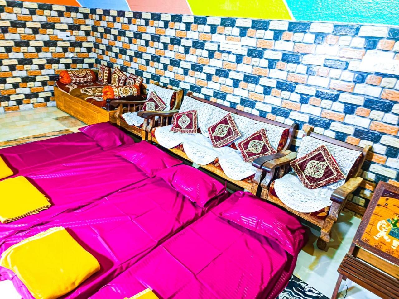 מייזור Sahara Family Homestay מראה חיצוני תמונה